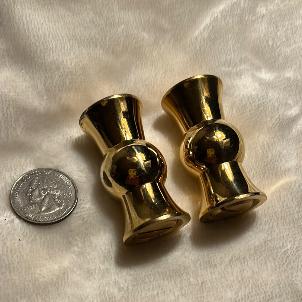 Antique brass Salt and pepper shakers.
